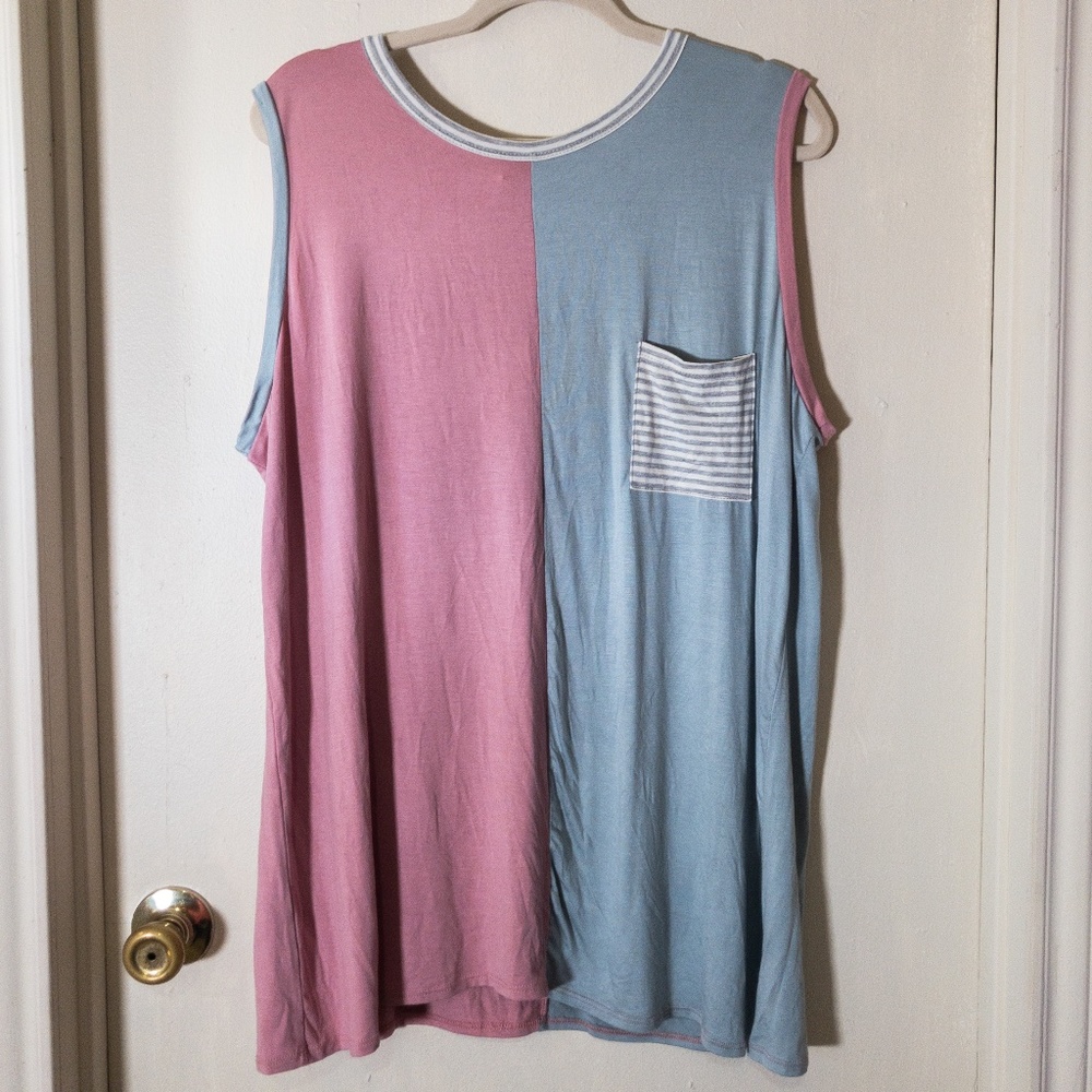 NWOT Heimish USA Sleeveless Top